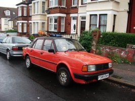 Я, пока не начал читать, думал, что это Шкода 130.