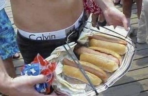 дэбилов развелось...