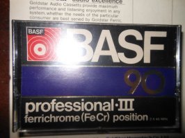 В культтоварах, у метро Коломенская, вот такие кассеты продавались по 9 рублей ровно! Где то по 88 год! В 89-м появилась, какая то мудреная BASF, за 11...