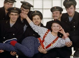Интересно, я один такой испорченный?....
