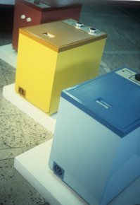 Забавно у родителей была такая же, только название AEG.