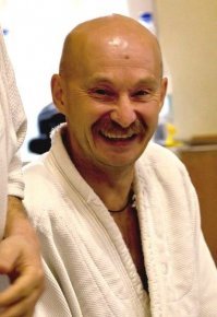 Этот тоже неплох: