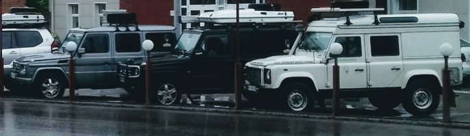 такое ощущение, что автор сего девайса пытался скопировать, или сделать аналог челенджера, который справа :)