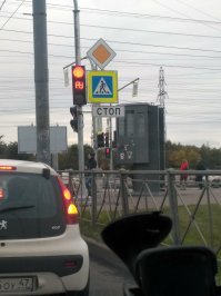 Светофор потерялся. Сфоткала тут недавно