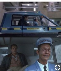 Мотор сзади, просторный салон и электропривод двери: провалившийся проект советского такси