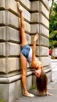 Девушки с хорошей растяжкой