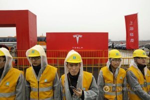 Развел тут панику, кто-то уходит, кто-то приходит. 
Tesla например планирует открыть супер завод в Китае по производству своих автомобилей.