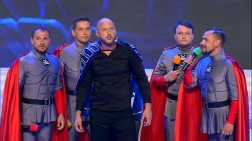 "Свежие" чемпионы 
Говорят, что если ооочень долго играть в КВН, то обязательно станешь чемпионом... в порядке очереди.