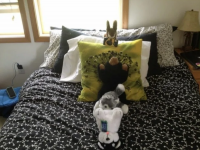 намёк на тройничек!