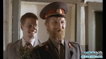 Представьте ситуацию, когда вас занесло на своем внедорожнике в глухие леса, и .
 И тут откуда ни возьмись появляется сотрудник ДПС и грозит протоколом за нарушение ПДД.
---------------------------------
Радоваться, что не леший :)

Автор, откуда ГАИ в глухом лесу
