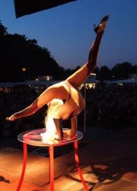 Очень гибкая девушка Злата