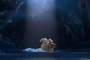 Ледовые пещеры на оазисе Ширмахера