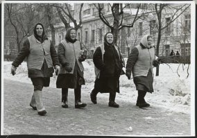 25 редких полароидных снимков девочек-подростков в 1970-е