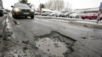 На тебе Германию 


Вот ещё Straße in Velbert.
Да просто в поиске забей deutschland straßenschäden