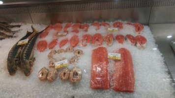 Была в Астрахани в сентябре 2014 
Вот такие цены были в магазине ...