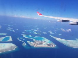 Мусорный Островок на Мальдивах...