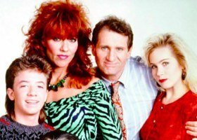 что бы в трусах и за рулем!!??..
что бы "кокс" и в трусах!!??..
* с осуждением...