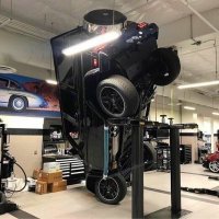 Все фигня, но вот здесь владелец-братюня приедет, и всем точно не поздоровится.
Даже хз как выкрутиться работягам