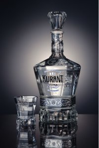 Употреблять вот с этим соусом