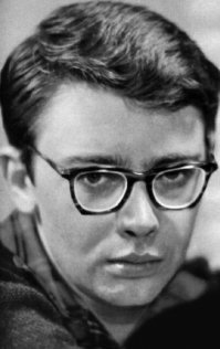 Необъяснимо, но факт: звезды, которые терпеть не могут свои культовые роли