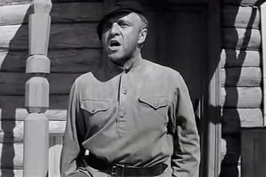 Михаил Ульянов из фильма Председтель.