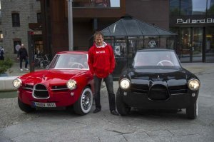 У нас в Эстонии таких уродцев в стартаповской фирме клепают. Получить сотню тысяч евро и выпусти пару ведёр с гайками не творческого подхода, не умений не надо.