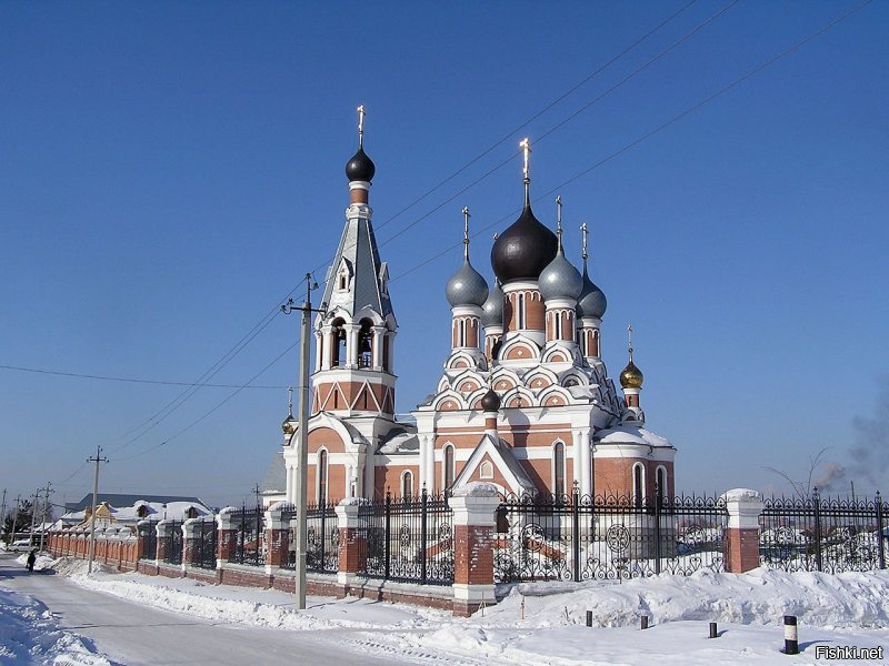 Бердск, население более 100 тысяч жителей, сателлит Новосибирска...
