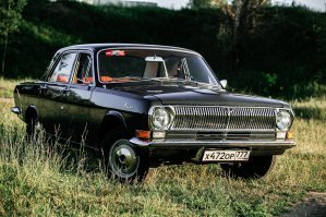 ... и ставший отцом одной "внебрачной" дочери