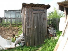 Ну да, вон ведерко стоит, чтоб жопку помыть.