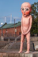 Рассекречено фото загадочного вещества, найденного на обратной стороне Луны