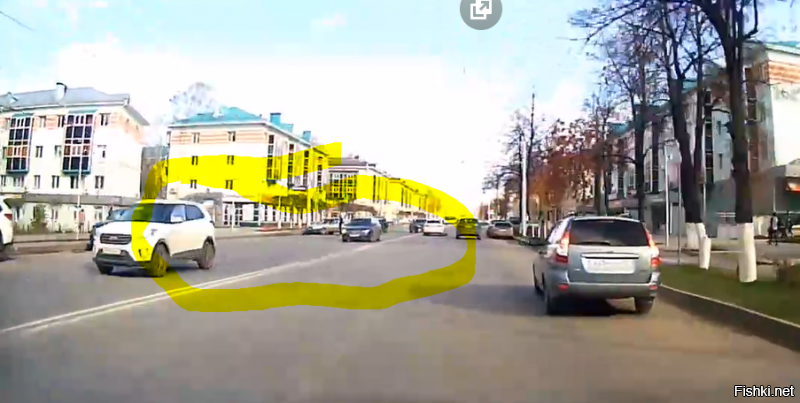 У нас не Европа,у нас любая обочина парковка.И если чел решил остановиться посреди дороги,то это он мудак ,а не гаишники.Места на обочине было дохрена.