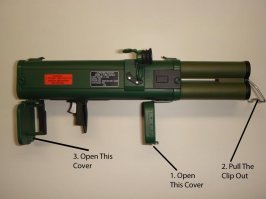 А что тут такого ???
M202A1 FLASH («Флэш», [flæʃ] с англ. «вспышка», бэкроним от англ. Flame Assault Shoulder Weapon, исходно XM191 MPFW)   американский лёгкий реактивный огнемёт, разработанный в конце 1960-х годов инженерами Эджвудского арсенала[1] и военных лабораторий корпораций «Нортроп» (разработка огнемёта и ракетного двигателя, баллистические испытания) и «Брунсвик» (разработка огнесмеси, организация серийного производства) для замены струйных огнеметов и серийно производящийся с 1969 года до настоящего времени. Предназначен для поражения живой силы противника на открытой местности и в инженерно-фортификационных сооружениях, лёгкой небронированной техники или целей, скрытых в густой растительности.
Широкую известность M202A1 получил благодаря использованию в фильме 1985 г. «Коммандо» с Арнольдом Шварценеггером в главной роли.