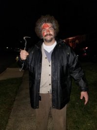 Это же Филя, любитель розовых кофточек