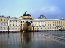 но особенно в архитектуре
