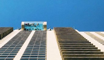 15 сумасшедших балконов, которых не должно было быть