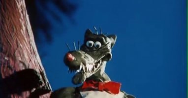 Немецкие стоматологи поставили тигрице золотой клык