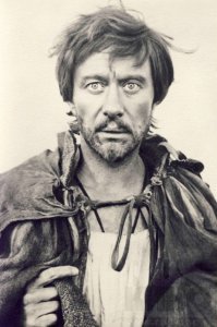 Самый страшный фильм, который я знаю..это СКАЗКА СТРАНСТВИЙ.

А всё остальное-фигня какаято