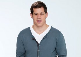 Лавров на Малкина похож.