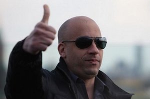 Подборка автомобильных приколов