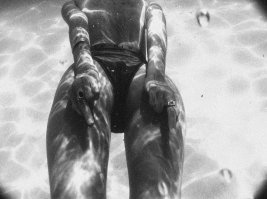 а давайте лучше обсудим красивых баб-с
ПЯТНИЦЦЦО, ВСЕ-ТАКИ !!!!!
не уделить в пятницу дамам внимания - все выходные УДАЧИ НЕ ВИДАТЬ....
.