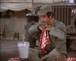 А от Клингер есть джип.