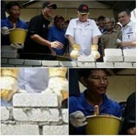 Автор - такой забавный...
На показушников года начал собирать бояны ещё со времён, когда Путин был премьер-министром в 2011 году. И то сил не хватило, пришлось включить в эту мешанину снимки из-за рубежа и те, которые к показушникам не имеют никакого отношения, вроде бизнесменов, выделивших материалы на забор школе.
Плохо шатаете! НЕУД! 





Кстати, автор, как истинный демократ, культурный и образованный человек, не побрезговал и давно известными фейками. )))
Но др. шатателей у меня для вас нет...