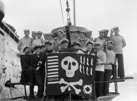 Субмарина H5, 1916 год.