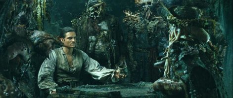 Теперь понятно как он выбрался с корабля:)