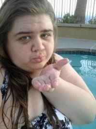 Девушки с завышенной самооценкой, которые ведут себя как английские королевы