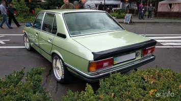 Средняя часть кузова - BMW 5-er 70-х годов: