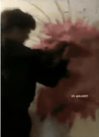 У меня таким образом друг так руку рассандалил, вены, сухожилия - еле зашили ... брррр!