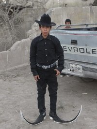 Мексиканская модная обувь "Гуарачеро"