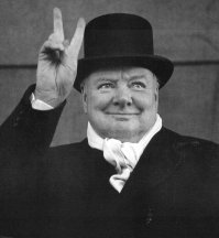 Всегда думал, что Черчилль показывает "V" - виктори.
А он оказывается - дайте две!