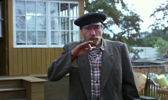 Что характерно, не узнать в гриме...